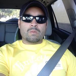 Meet your Posher, Luis